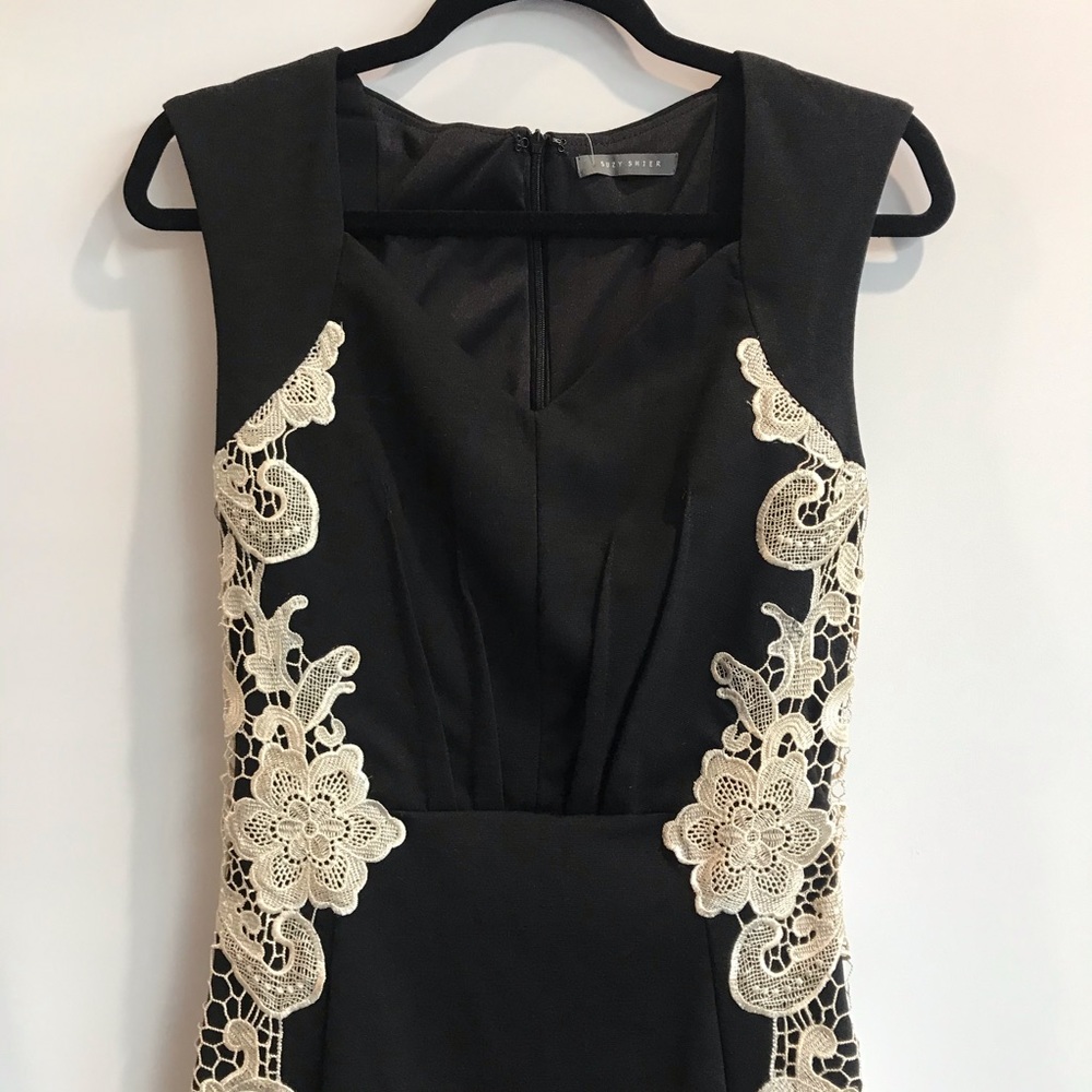 BLACK APPLIQUE DRESS - Picture 2 of 5